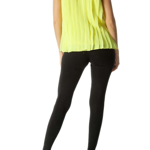 J Crew Yellow Keyhole Pleated Blouse feminine Flowey ultra lightweight‎ sz xs - Picture 3 of 3